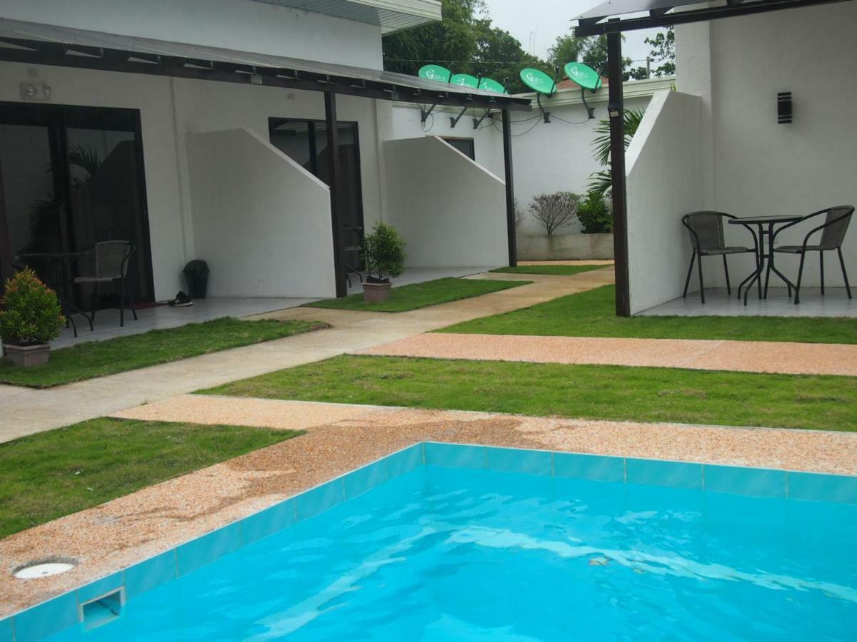 Panglao Moravian Apartments Екстер'єр фото